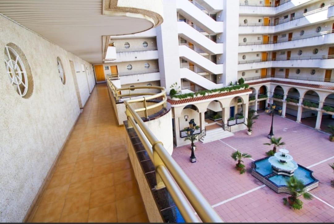 Apartamento En Salou Con 3 Piscinas Junto A Port Aventura 외부 사진